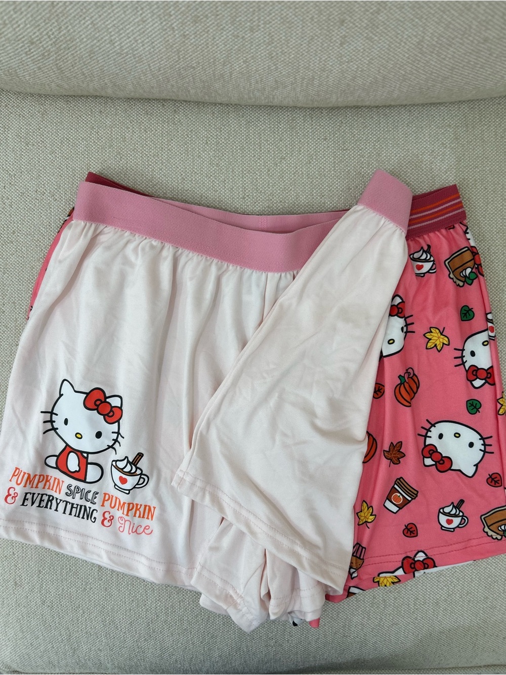 Hello Kitty Halloween Pumpkin Spice Pink Pajama Sleep Shorts 2 Pack Size M NWOT